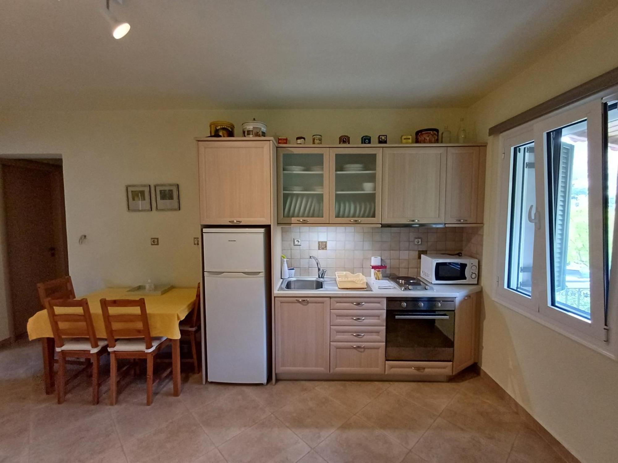 Ktima Pyroessa Apartments - Yellow Apartment Thanos Esterno foto
